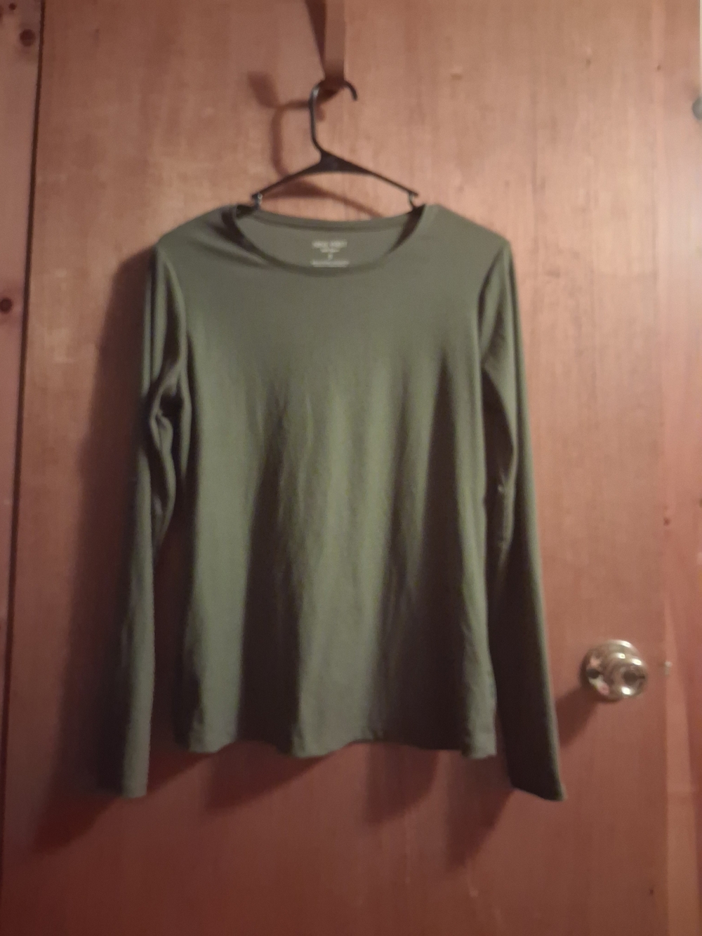 Nine West Olive Green Long Sleeve Crewneck Ribbed Top
